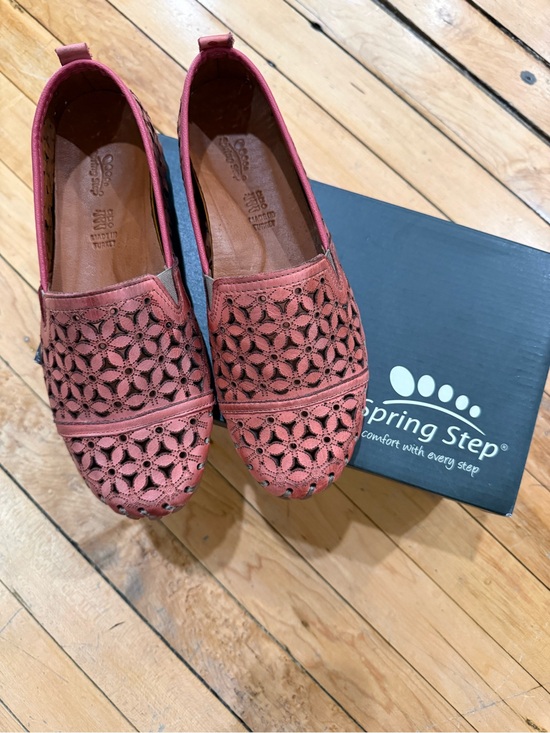 Spring Step Shoes - Spring Step Coral Cutout Loafers